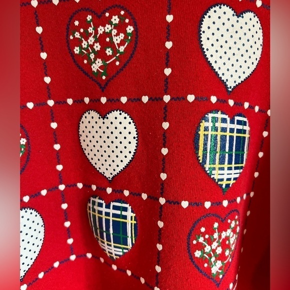 Cottagecore Vintage Holiday/Valentine Sweatshirt - Picture 4 of 14